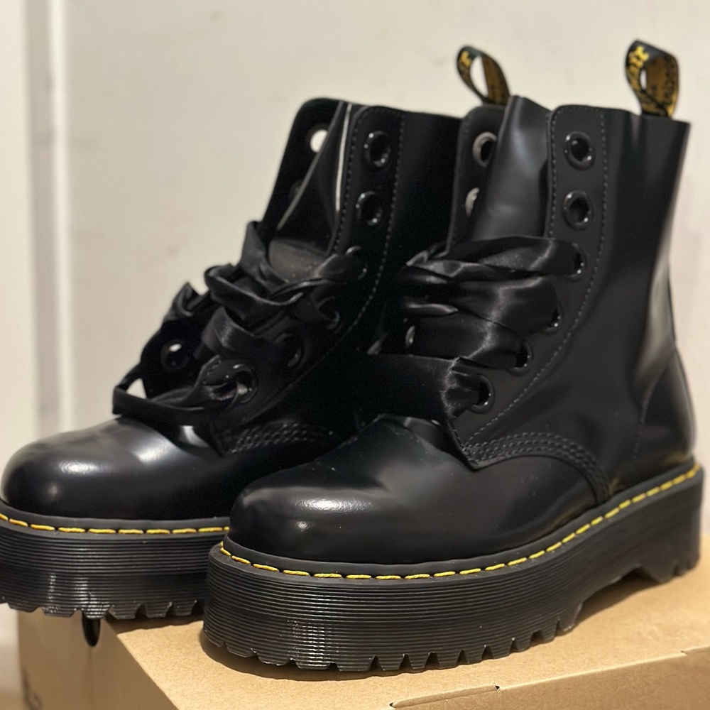 Dr.Martens MOLLY